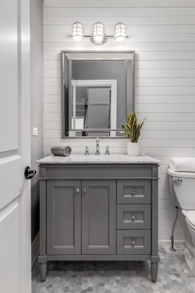 Bathroom Cabinet Installation in Waxahachie